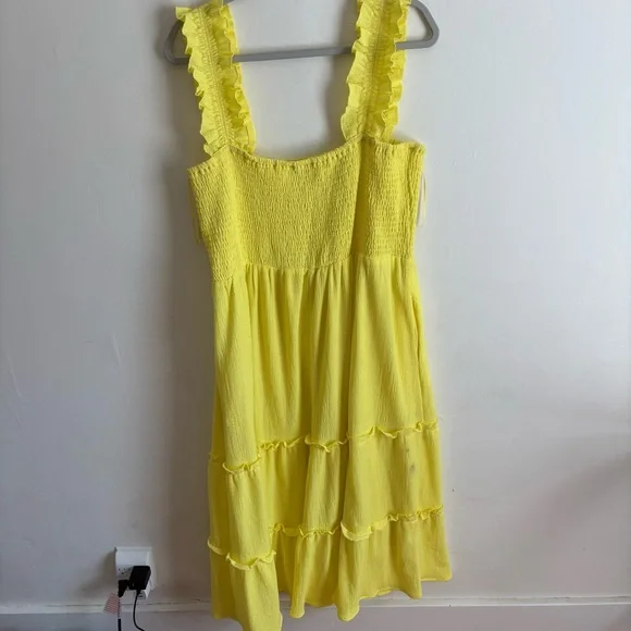 🌼 Davi & Dani Dress 🌼 - Picture 2 of 6